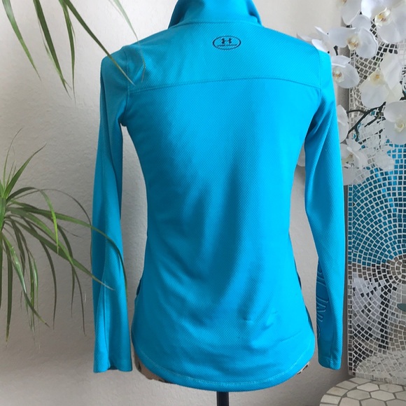 UnderArmour long Sleeve - Picture 2 of 7